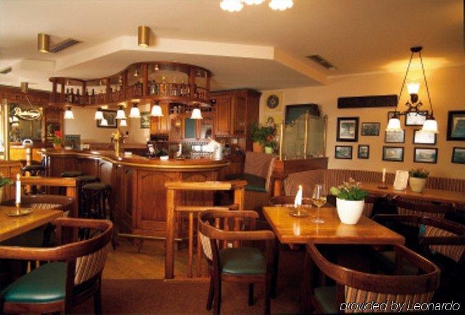 Biohotel Am Lunik Park Hohen Neuendorf Restaurant photo
